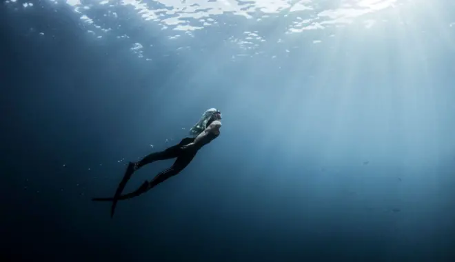 డీప్ డైవ్