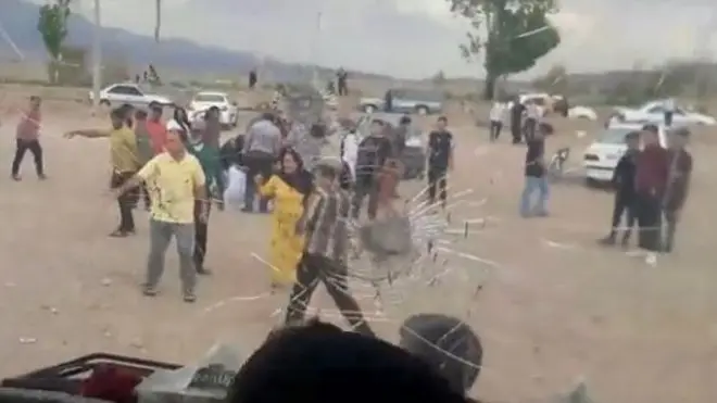 تصویر از ویدئو