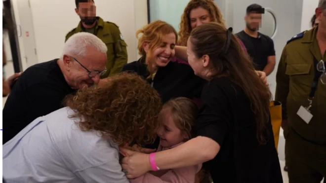 Aworan awon eeyan to gba itusile nigbekun ogun