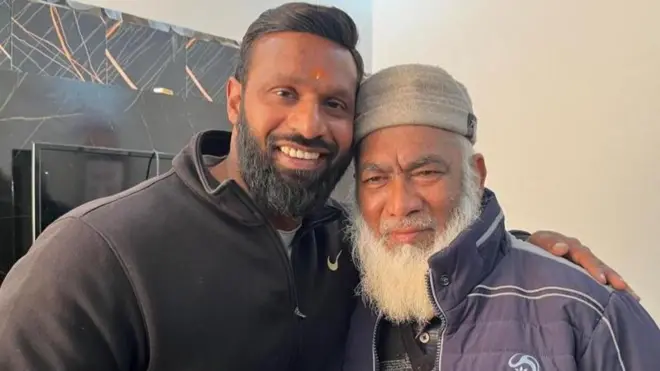 दीपक और वकील अहमद