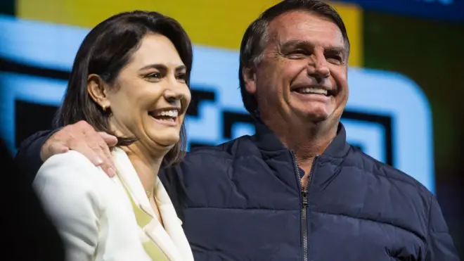 Michelle e Jair Bolsonaro em 2024