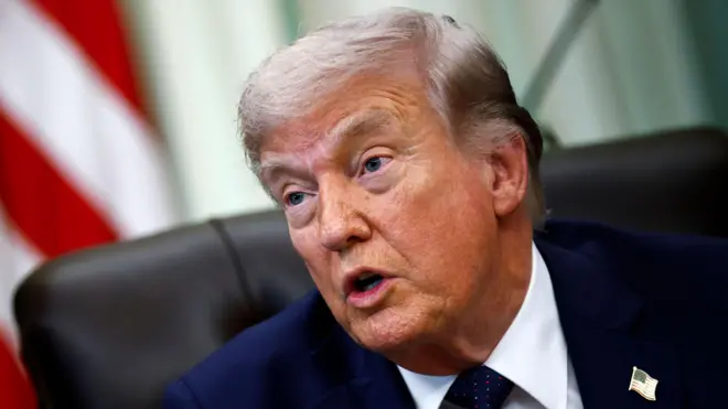 Дональд Трамп во время пресс-конференции в Белом доме