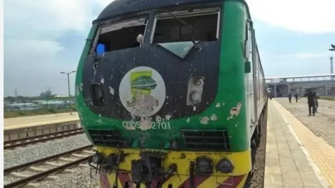 Ọkọ reluwe ti wọn kọlu