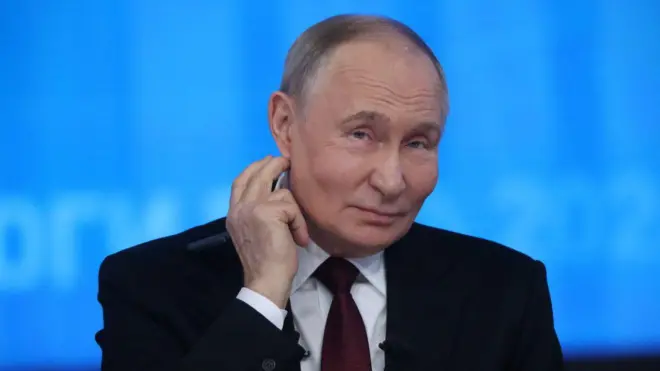 व्लादिमीर पुतिन पिछले 25 सालों से रूस की सत्ता पर काबिज़ हैं