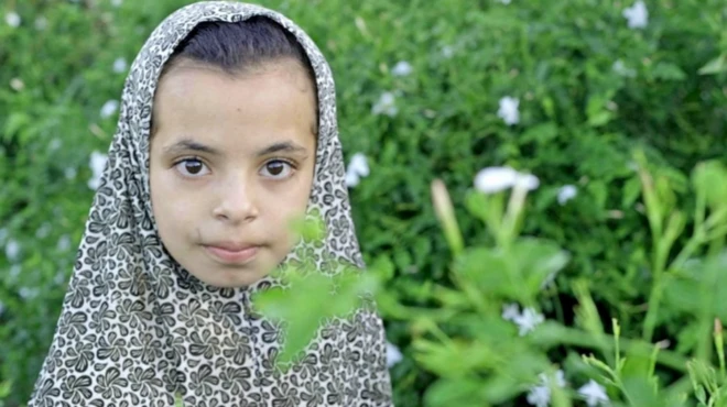 Basmalla dans les champs de jasmin