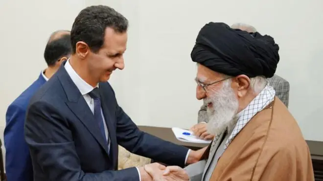 الرئيس السوري بشار الأسد في زيارة نادرة إلى إيران في عام 2019.