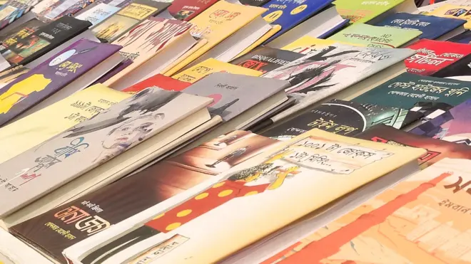 প্রতিবছর কয়েক হাজার নতুন বই আসে মেলায়