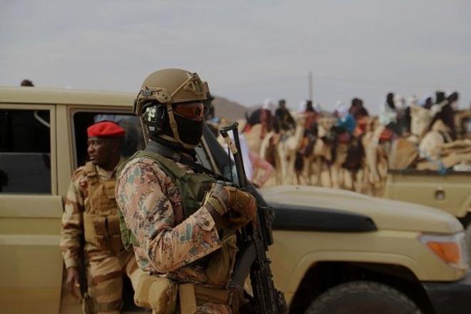 Des militaires au Sahel