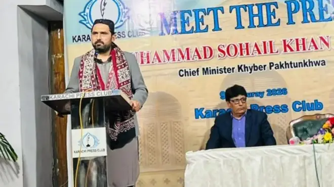 سهیل اپریدي سند ایالت ته سفر کې د کراچۍ پریس کلب یوې غونډې ته وینا کوله.