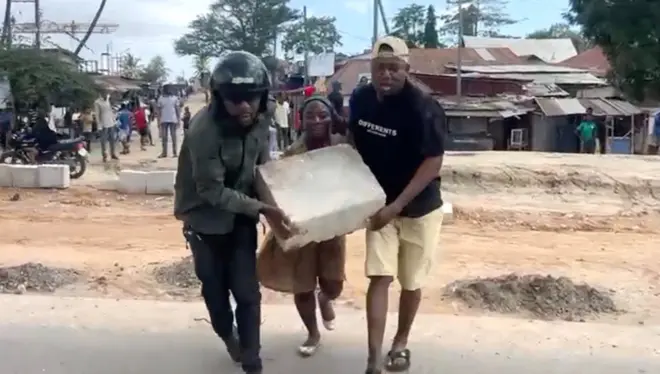 Abigaragambya i Dar es Salaam