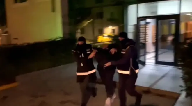 Operasyon kapsamında 24 şüpheli gözaltına alındı.