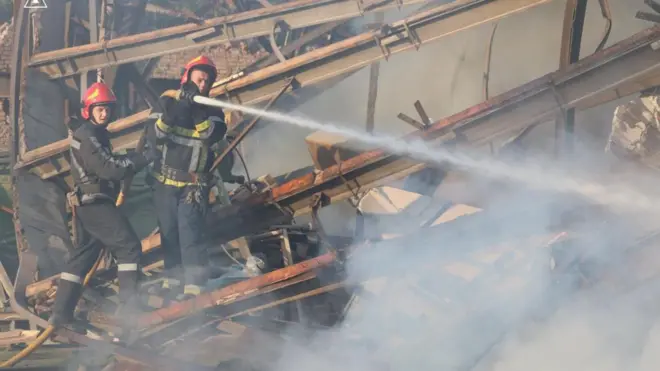 Рятувальники