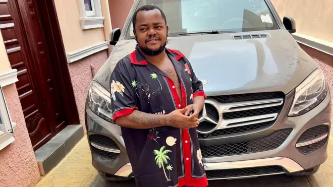 A mụrụ Odira Nwobu n'ọnwa Mee 24, 1982, n'Enugwu Steeti. Ọ bụ onye obodo Umubelle dị n'opuru ọchịchị Awka Saụt, Anambra Steet. 