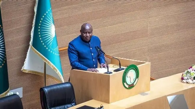 Perezida w'Uburundi Évariste Ndayishimiye ariko arashikiriza ijambo ku cicaro c'umuryango w’Ubumwe bwa Afrika i Addis Ababa muri Ethiopia, ku wa gatandatu, itariki ya 14 Ruhuhuma (2) umwaka wa 2026.