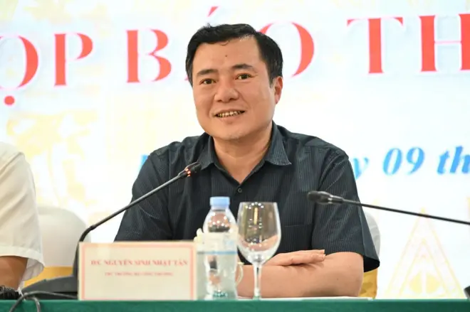 Thứ trưởng Bộ Công Thương Nguyễn Sinh Nhật Tân