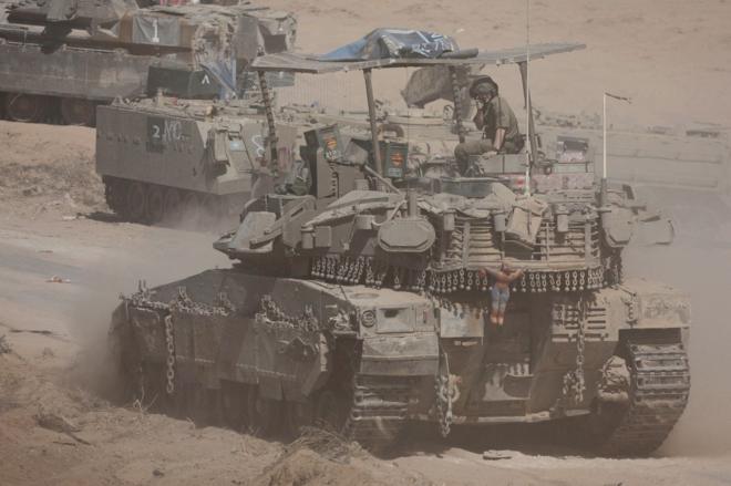 تانک اسرائیلی در نزدیکی مرز غزه