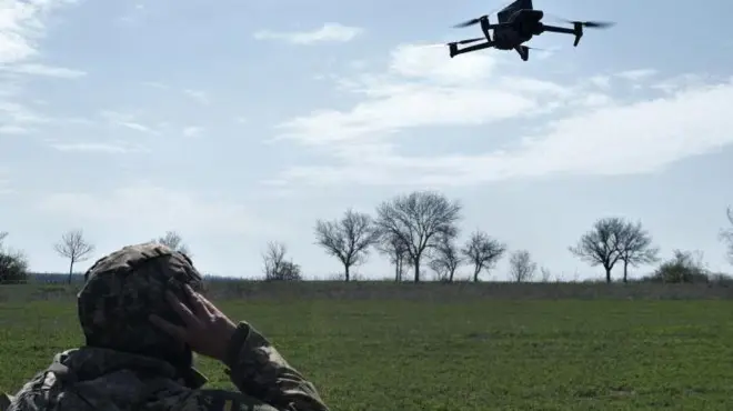 طائرة مُسيّرة 