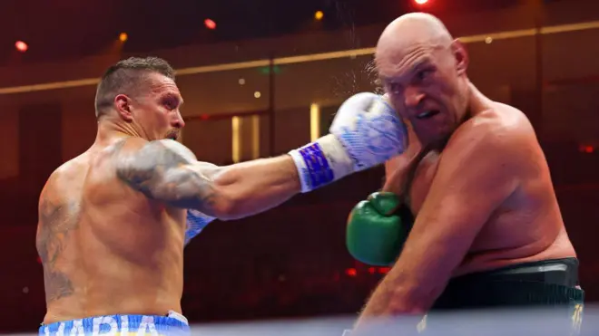 Aworan Tyson Fury ati Oleksandr Usyk
