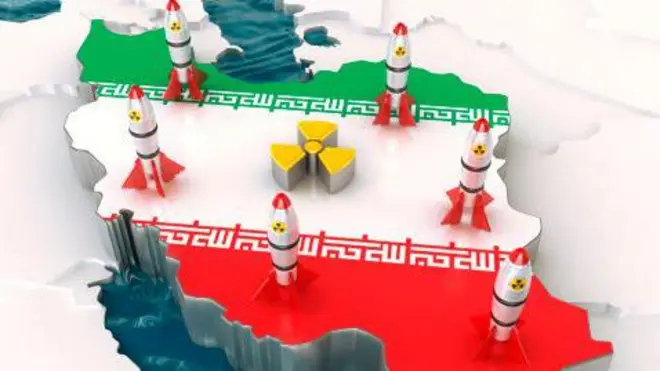 በኢራን ካርታ ላይ የተሳለ ዩራኒየም እና የኑክ አረሮች 