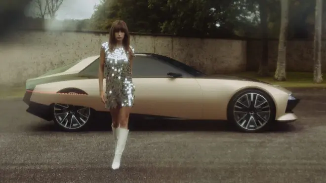 دی‌اس اس‌ام‌ تریبیوت