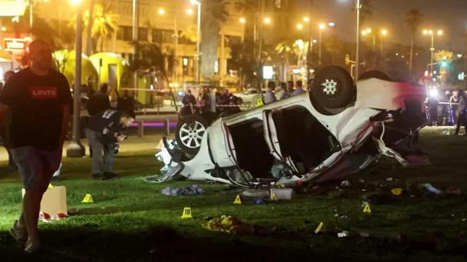 خودروی مهاجم واژگون شده