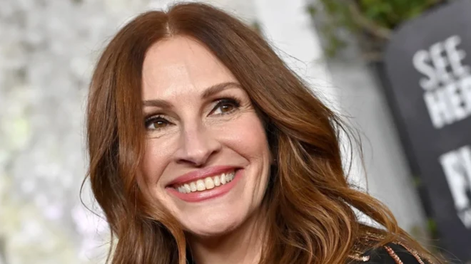 Джулия Робертс