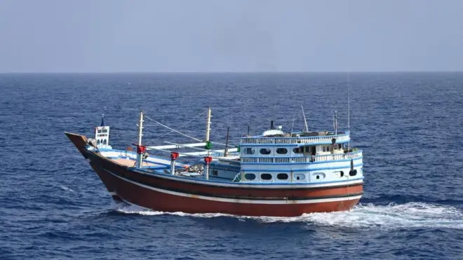 این کشتی دو روز قبل به دست دزدان دریایی افتاد 