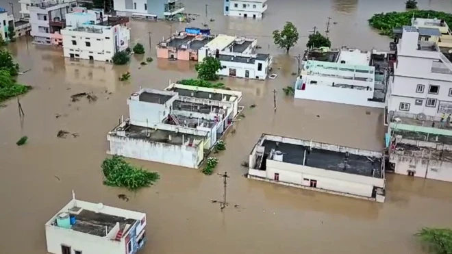 కామారెడ్డిలో వరదలు 