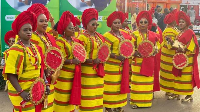 Awọn ẹgbẹ obinrin kan ree l'Ojude-Oba 2025