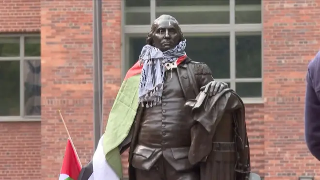 ما هي مطالب طلاب الجامعات الأمريكية؟