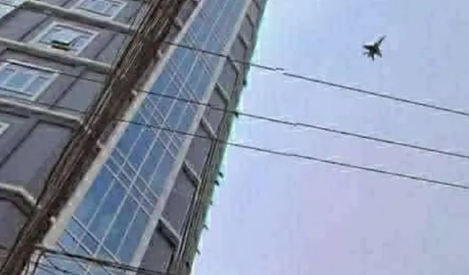 Theo Khmer Times, một chiếc máy bay F16 của Thái Lan bay qua lãnh thổ Campuchia vào ngày 10/12/2025