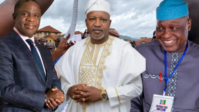 L-R: Wole Oluyede, Oluwadare Bejide and Biodun Oyebanji