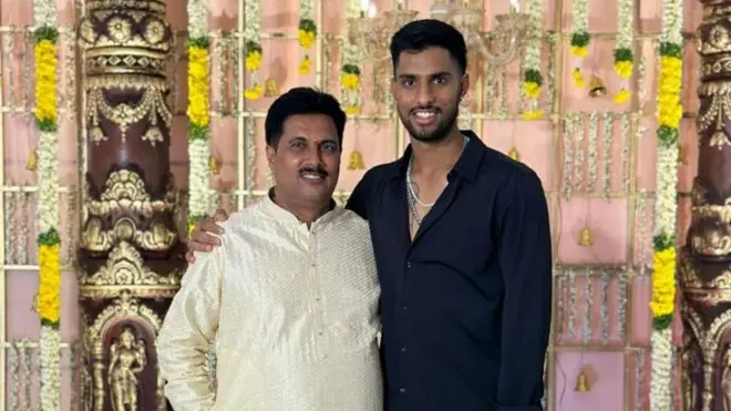 తండ్రితో తిలక్ వర్మ