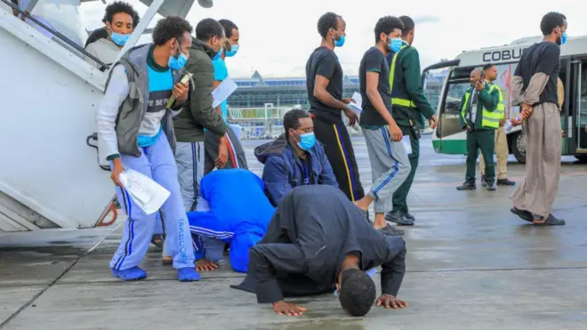 Namoota Sa'ud arabiyaa irraa mootummaan deebise buufata xiyyaaraa wayita gahanitti