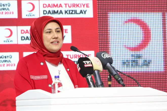 Kızılay'ın ilk kadın başkanı Prof. Dr. Fatma Meriç Yılmaz oldu