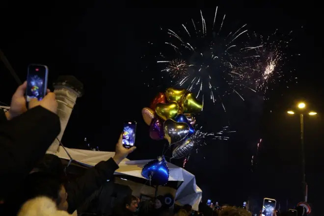 Nişantaşı yeni yıla havai fişek gösterisiyle girdi