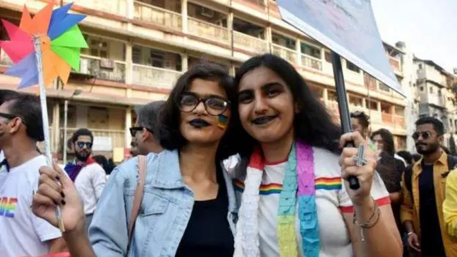 hindistan eşcinsel evlilik yürüyüş