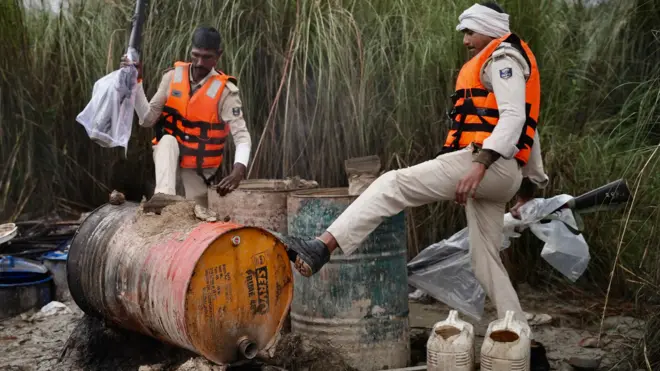 अवैध शराब