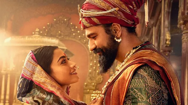 ఛావాలో రష్మిక, విక్కీ కౌశల్ నటించారు.