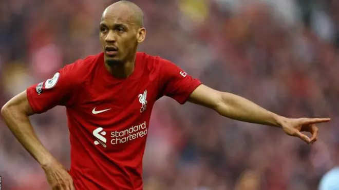 فابينيو اللاعب البرازيلي في ليفربول