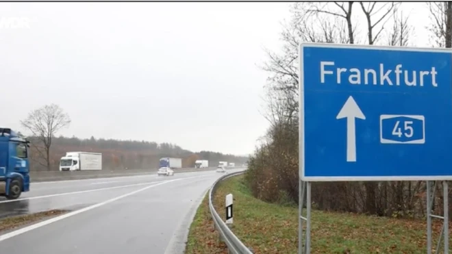 ገለ ካብ ኣካላት ሬሳ ዝተረኽበሉ ቀንዲ መስመር ጽርግያ ኤ-45