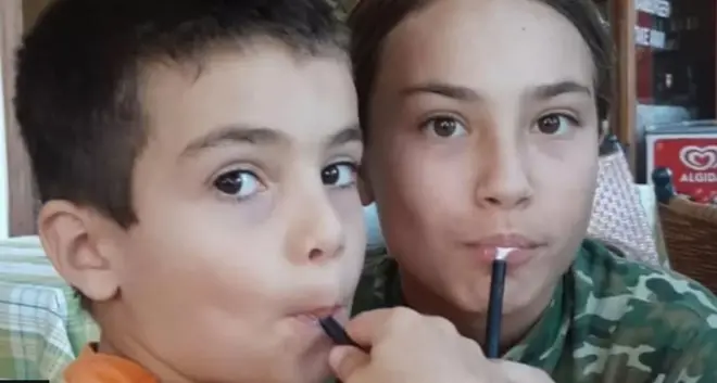 इरेज़ (बाएं) और सहर (दाएं)