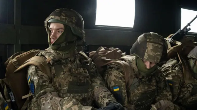 Тренування новобранців за проєктом "контракт 18-24" у 92-й штурмовій бригаді 16 березня 2025 року в Харківській області