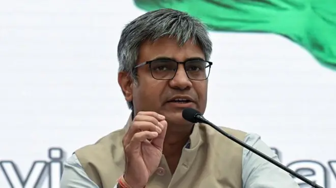 संदीप पाठक