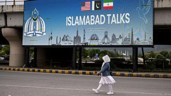 تابلوی مذاکرات ایران و آمریکا در پاکستان