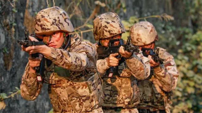 चीनी सेना