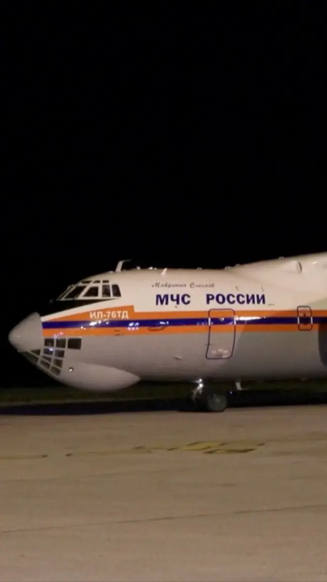 Ruski avion na aerodromu u Nišu, u Srbiji.