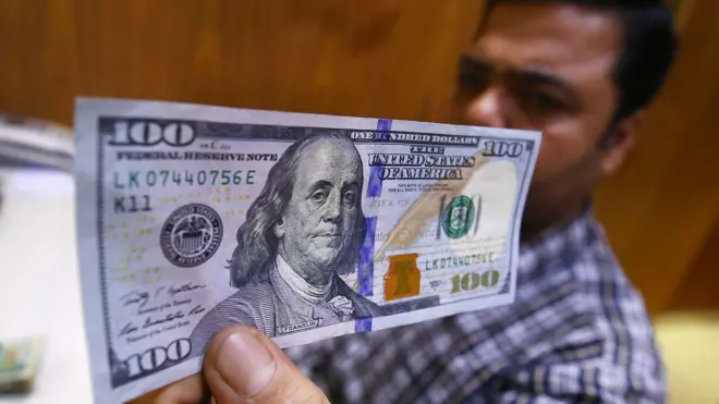 پاکستان، ڈالر