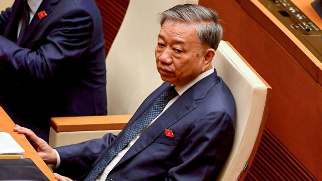 Bộ trưởng Công an Việt Nam Tô Lâm, người được đề cử làm tân chủ tịch nước, có mặt trong phiên khai mạc cuộc họp thường kỳ thứ 7 của Quốc hội ngày 20/5