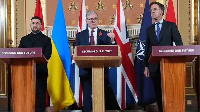 رهبران بریتانیا و اوکراین و دبیرکل ناتو
